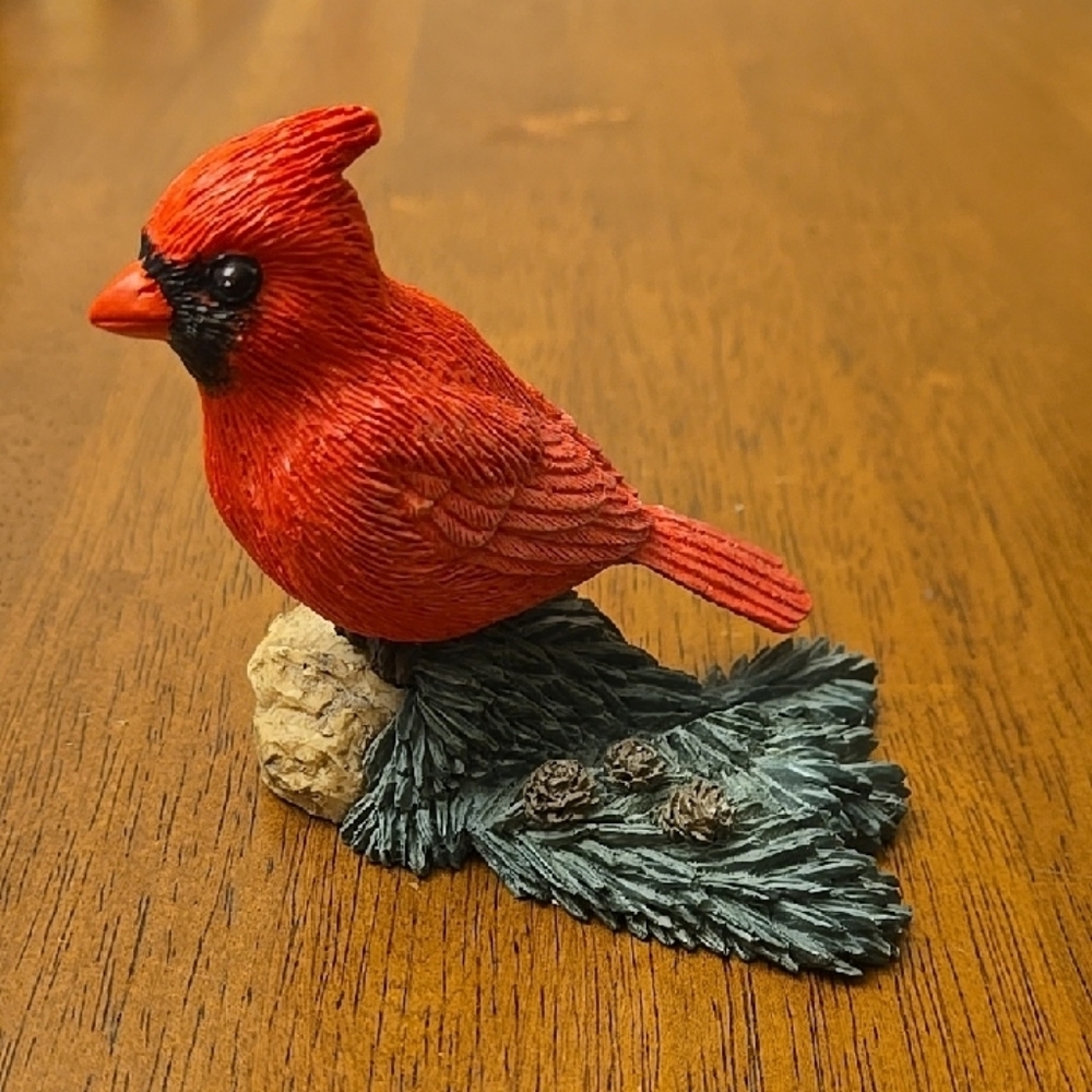 Elegant Red Cardinal Bird Figurine by [Brand]